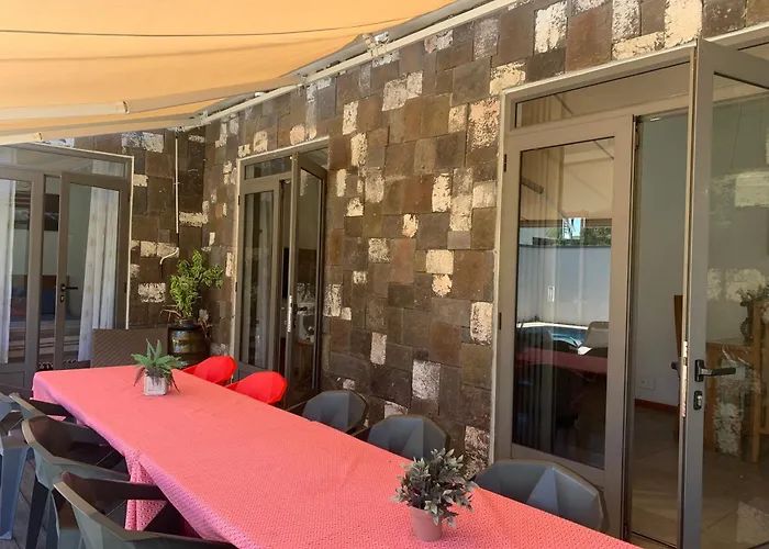 Mungur Villa